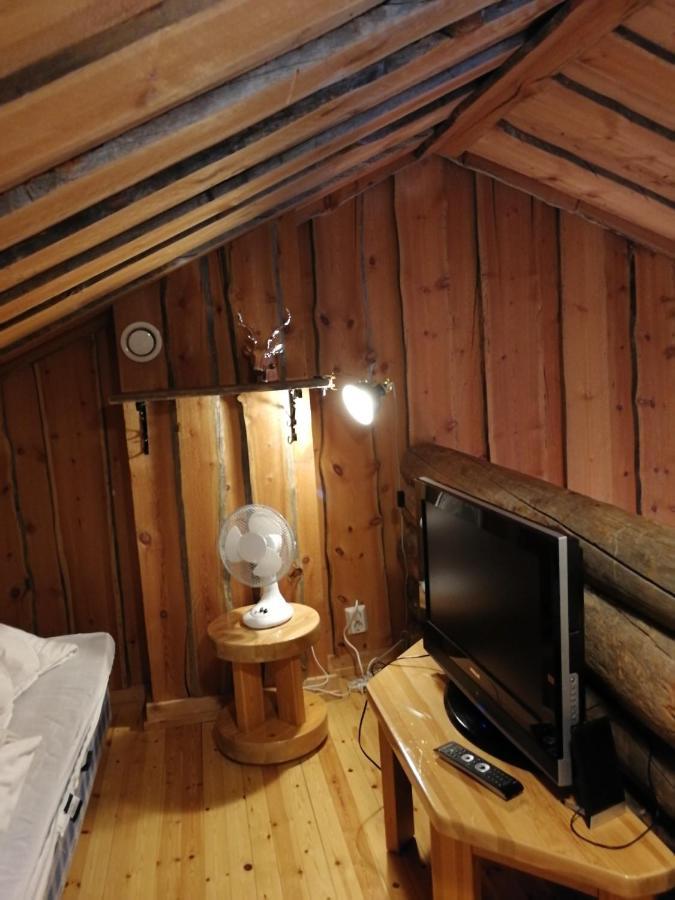 Chill Cave - Logwood Cottage Рука Экстерьер фото