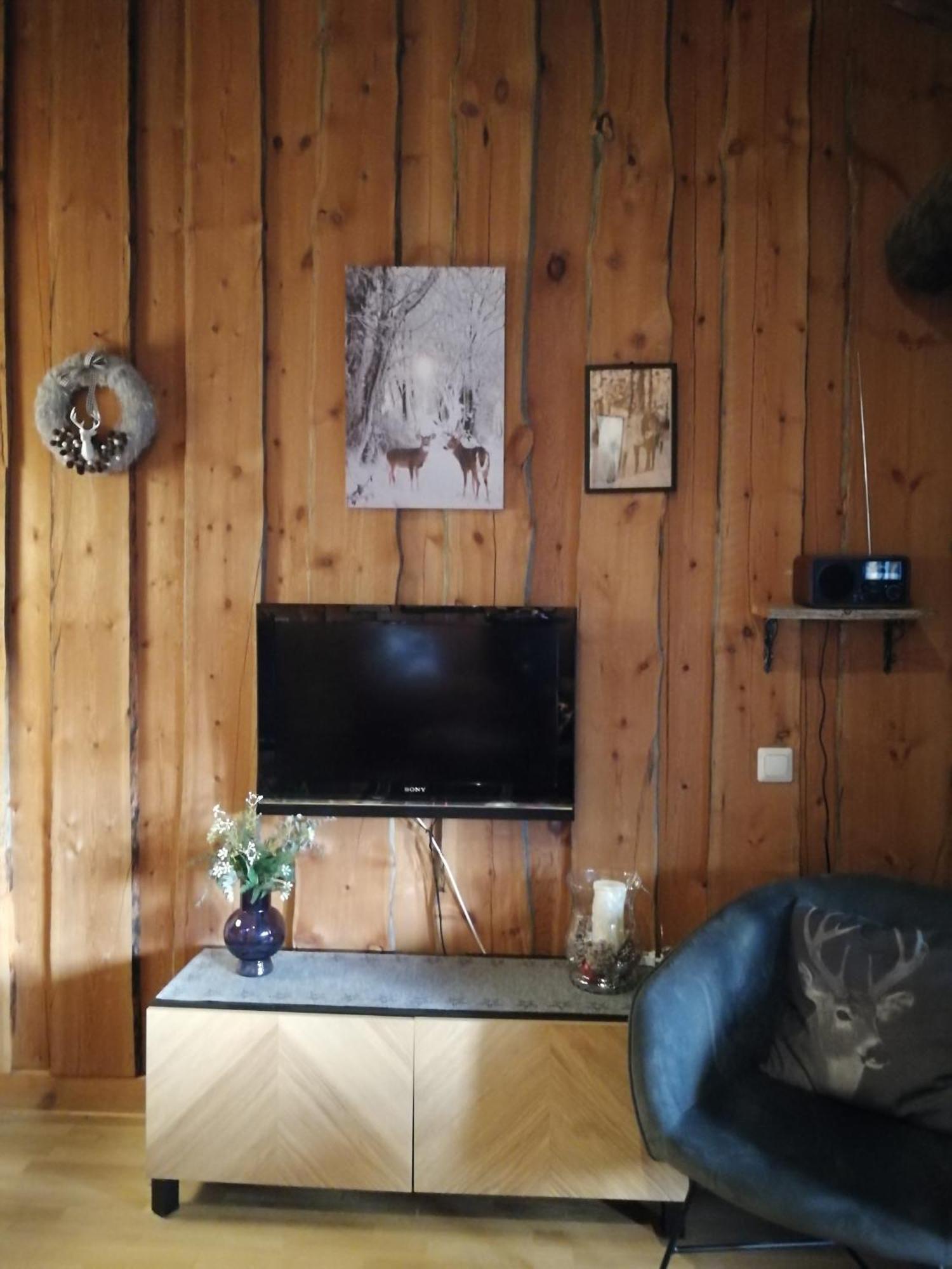 Chill Cave - Logwood Cottage Рука Экстерьер фото